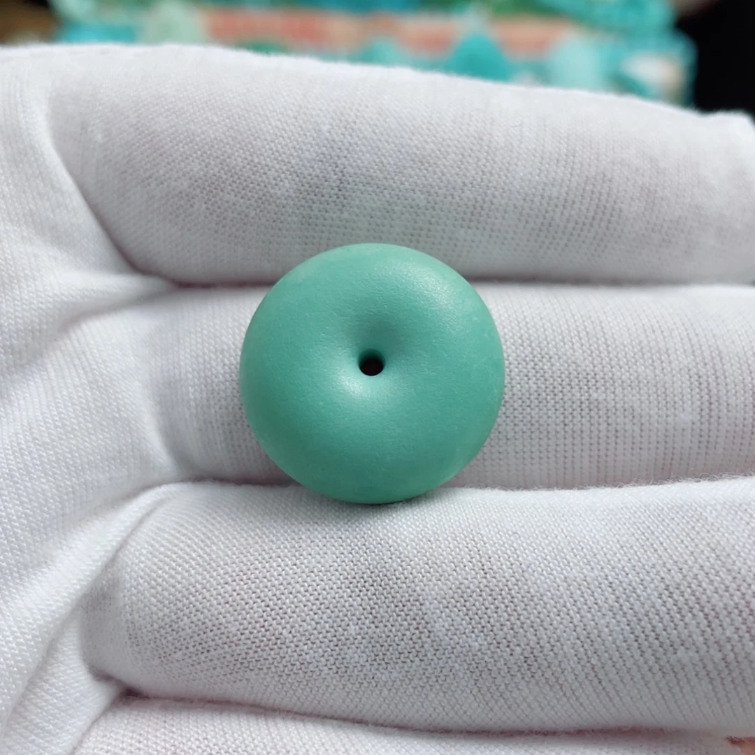 白***白绿松石未镶嵌珠宝奇石