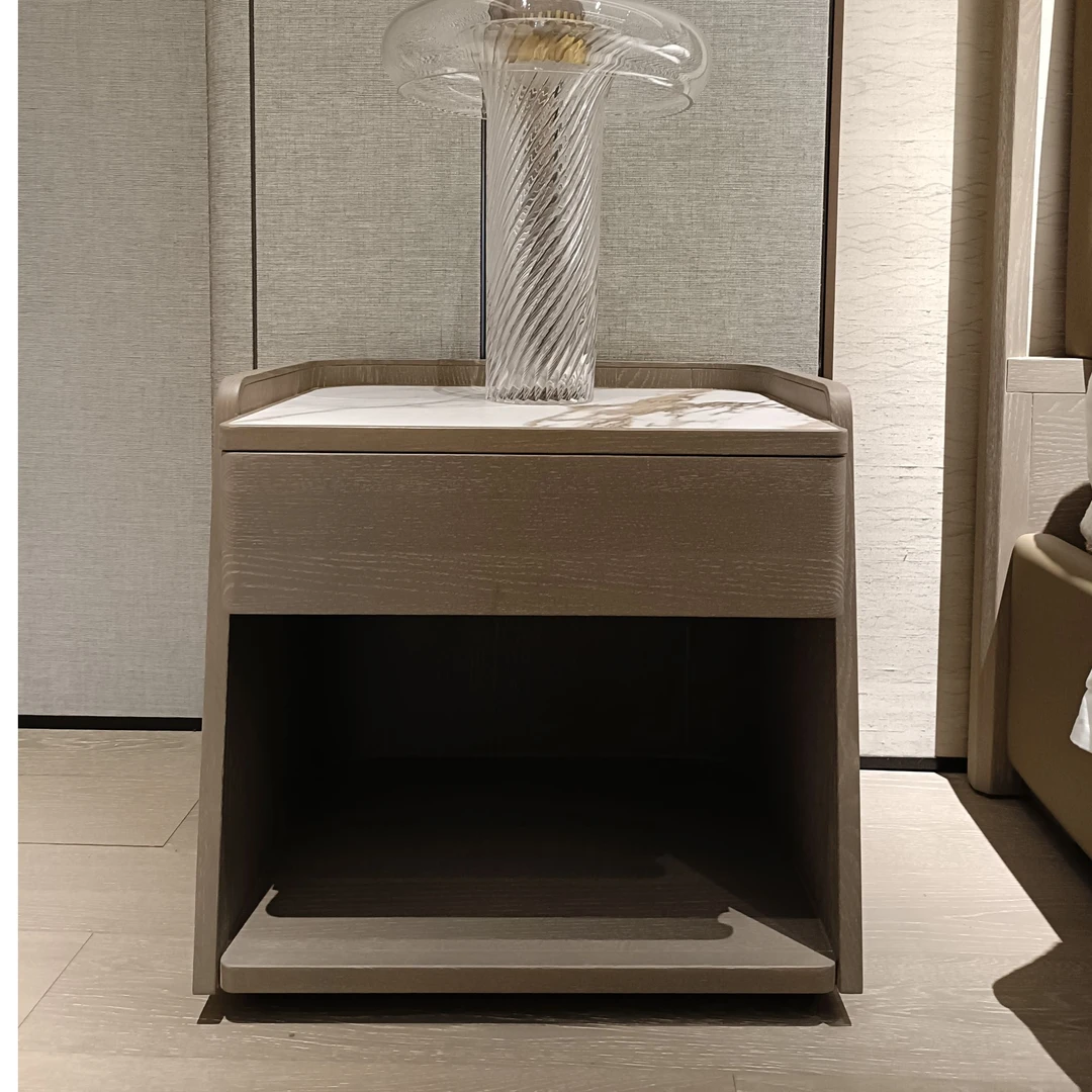 南洋迪克领见床头柜(台面岩板)