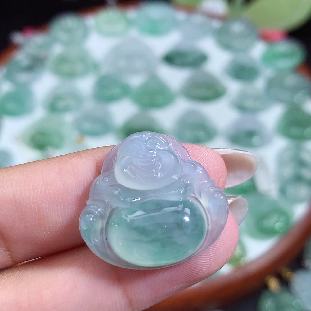 颈饰未镶嵌翡翠佛公