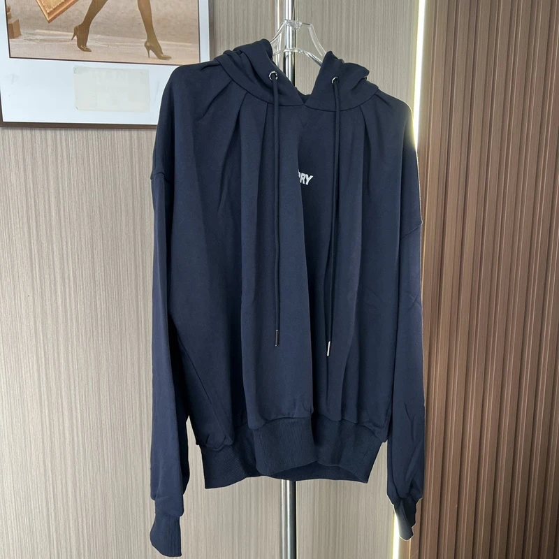 2117品牌钱柜精品女装时尚设计款连帽卫衣