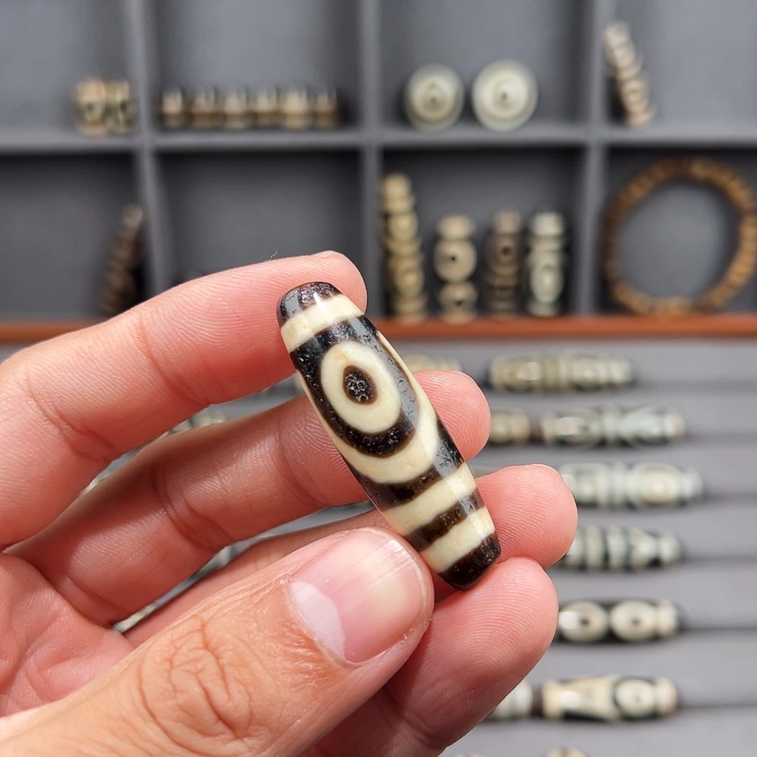 玛瑙未镶嵌颈饰上肯现代工艺品珠子