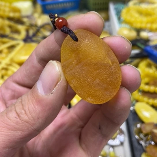 裸石蜜蜡未镶嵌吊坠