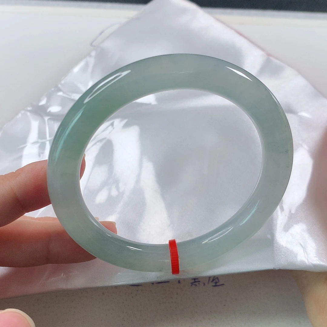 翡翠手镯（圆镯）未镶嵌①④⑤