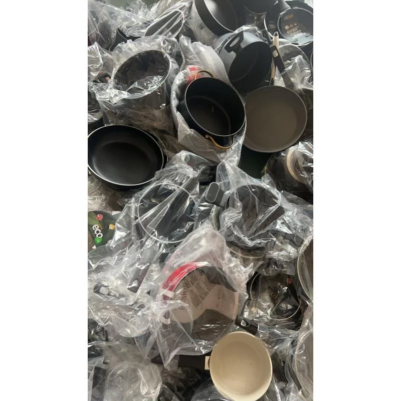 91-100【德美日韩外贸尾单】 各种微瑕带手炳炒锅不粘锅，建议勿拍！