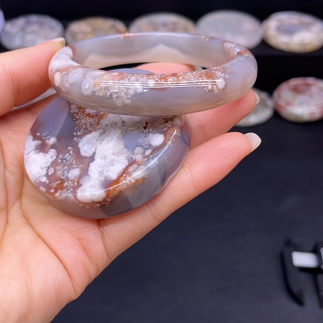 玛瑙/玉髓未镶嵌手镯59