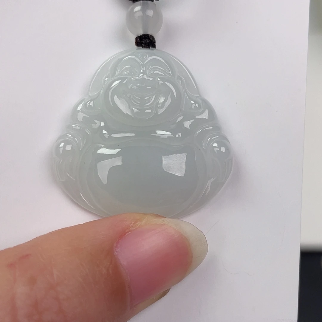 翡翠未镶嵌颈饰佛公