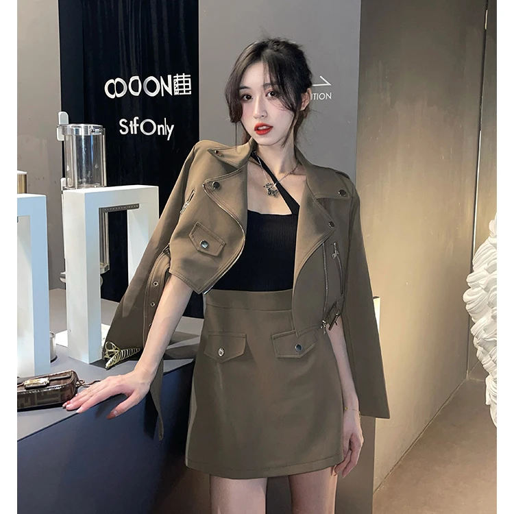 【宝藏】大码新款长袖机车外套女炸街设计感时尚外套+半身裙两件套