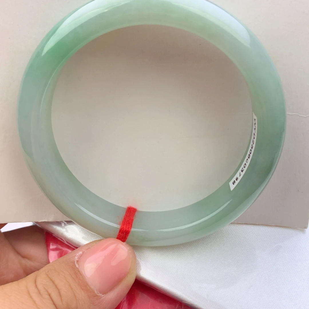 未镶嵌手镯翡翠纯天然17