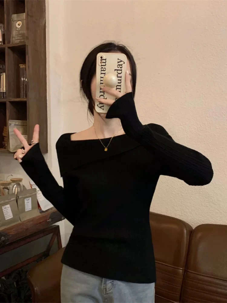 咚咚咚/包袖INS风厚款圆领长袖毛针织衫显瘦百搭设计感打底衫紧身