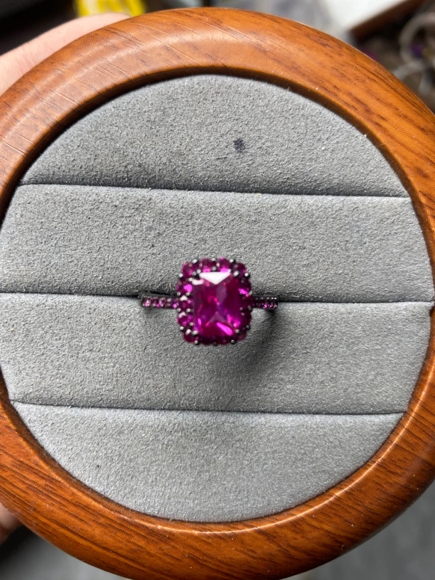 玫红戒指百搭111