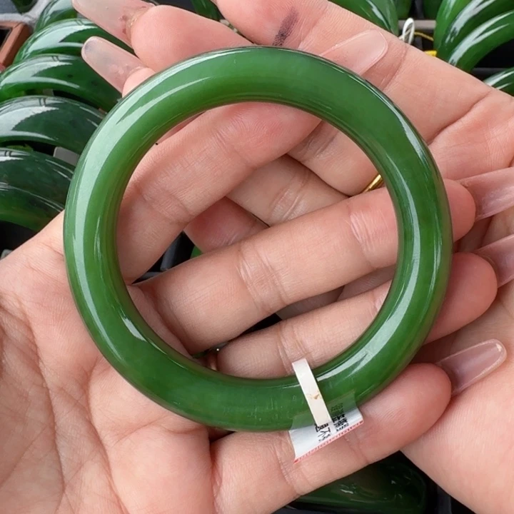 和田玉（碧玉）手镯未镶嵌