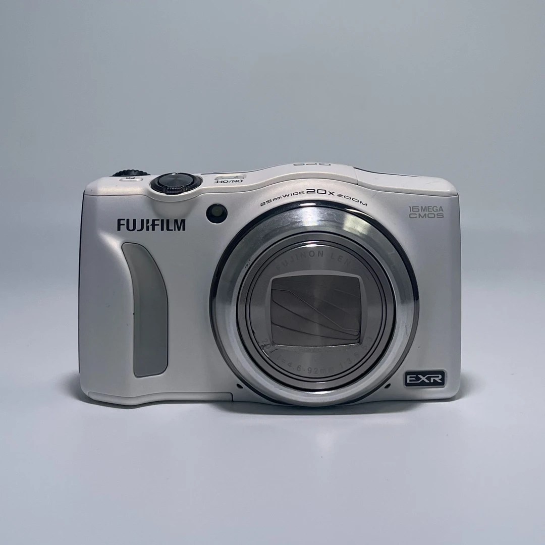 9新   Fujifilm/富士 f770exr 奶白色 长焦相机 功能正常配件齐全