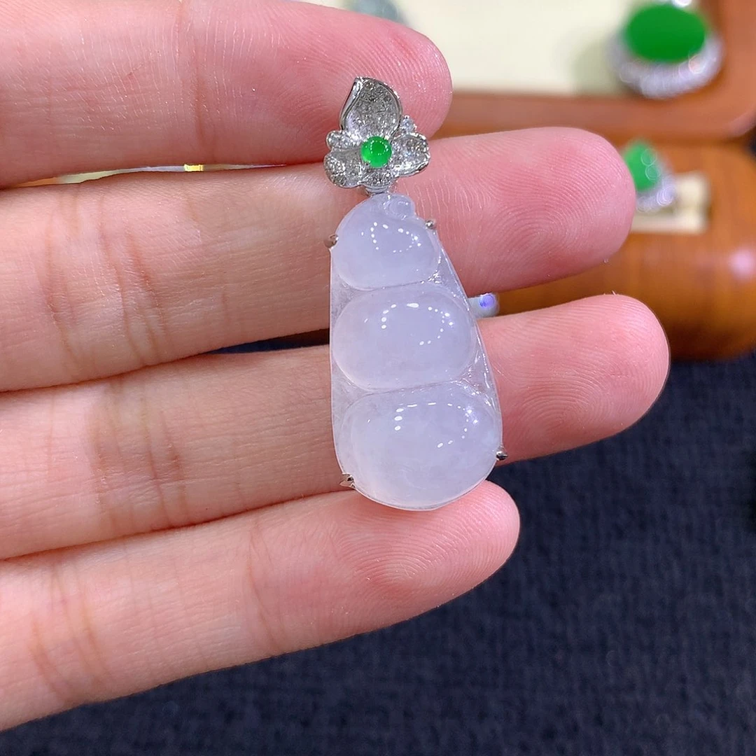 【闪购商品】翡翠18K金镶嵌吊坠(不含链)福豆