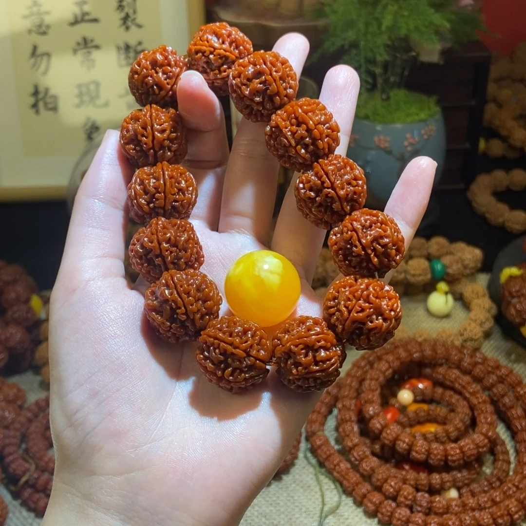 金刚菩提吊坠沈*号226玉化