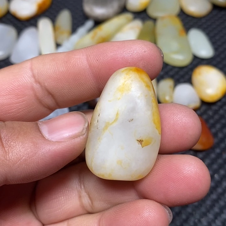 和田玉（白玉）珠宝奇石未镶嵌