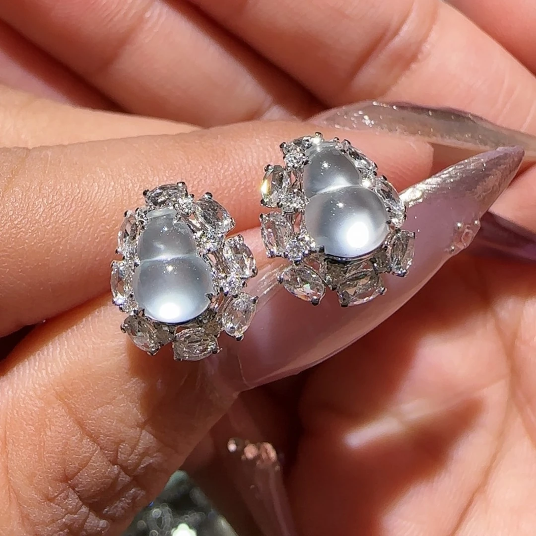 【闪购商品】18K金镶嵌翡翠耳饰天然