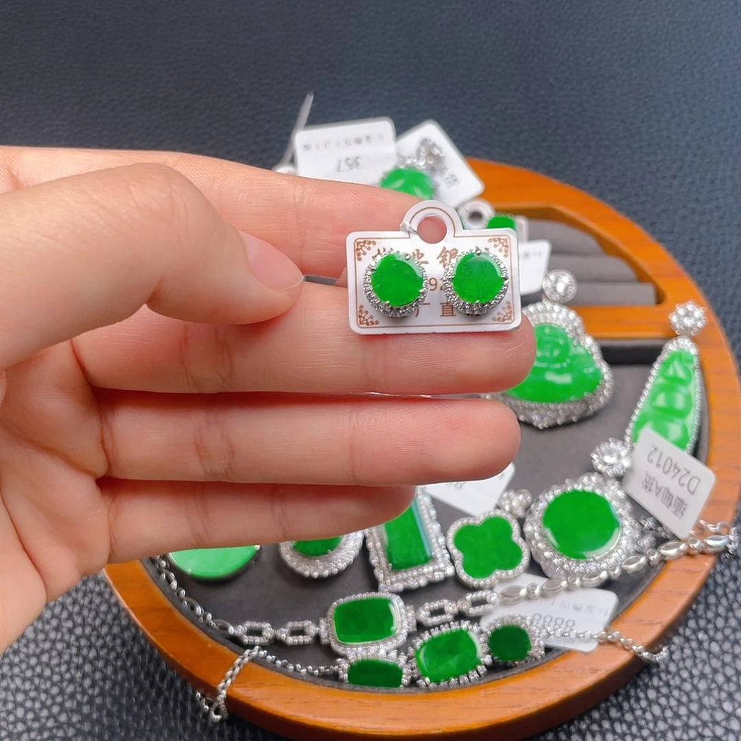 翡翠吊坠(不含链)银S925镶嵌