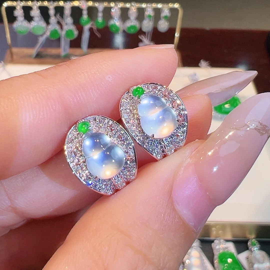 翡翠18K金镶嵌耳饰翡翠