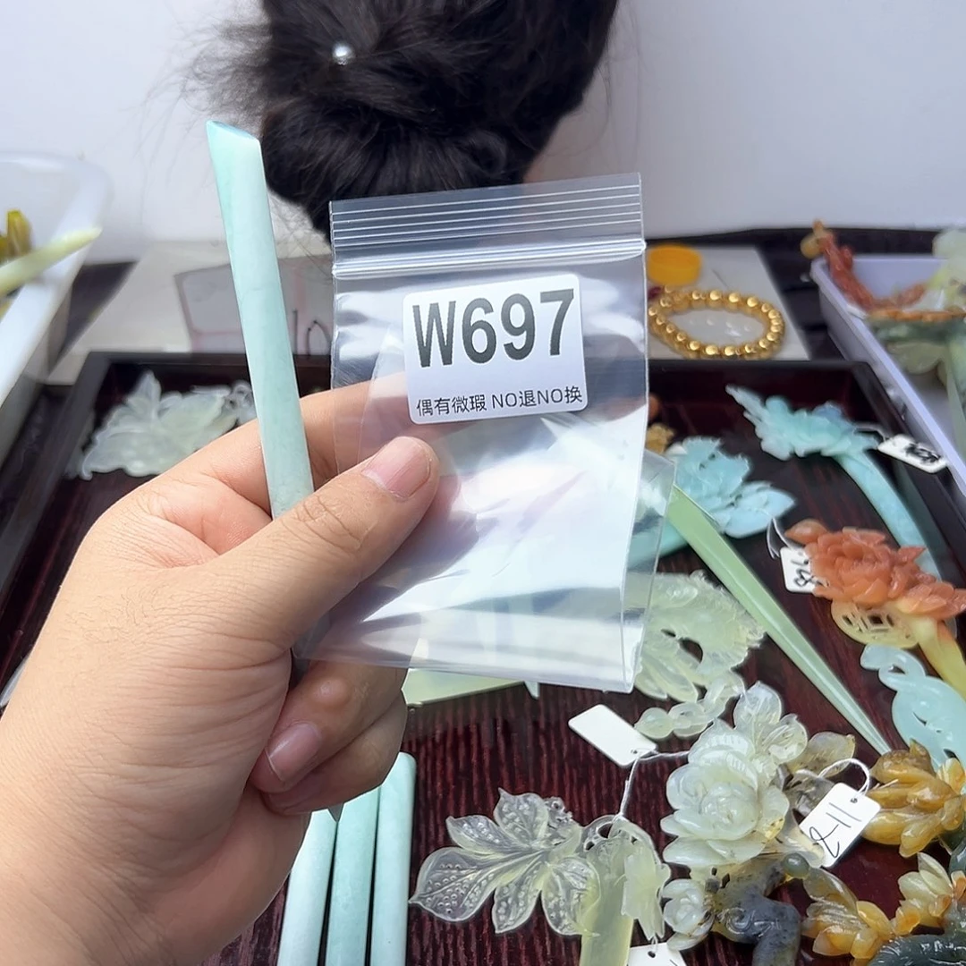 蛇纹石玉合金发饰柳*冰