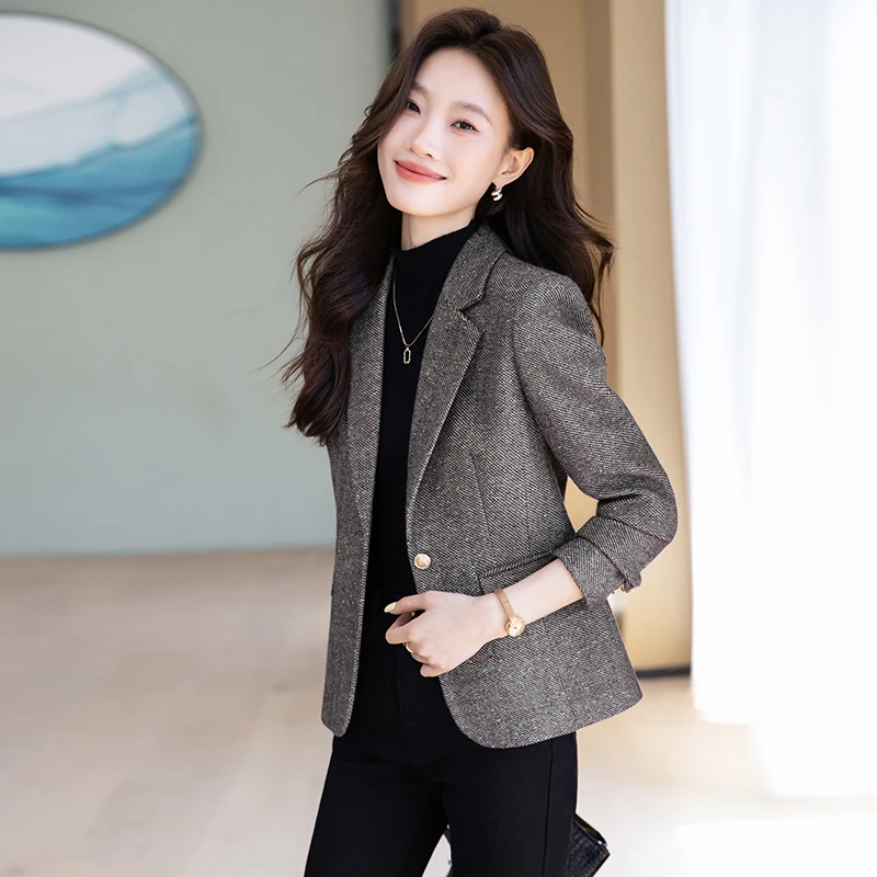 灰色毛呢西装外套女秋冬2025新款高级感小个子气质女士休闲西服