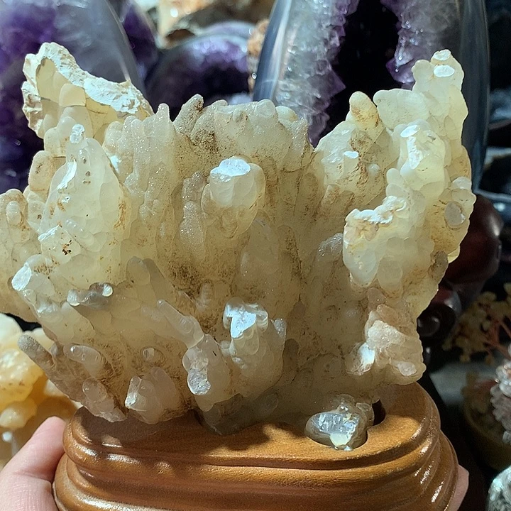 未镶嵌水晶大型摆件（非配饰）