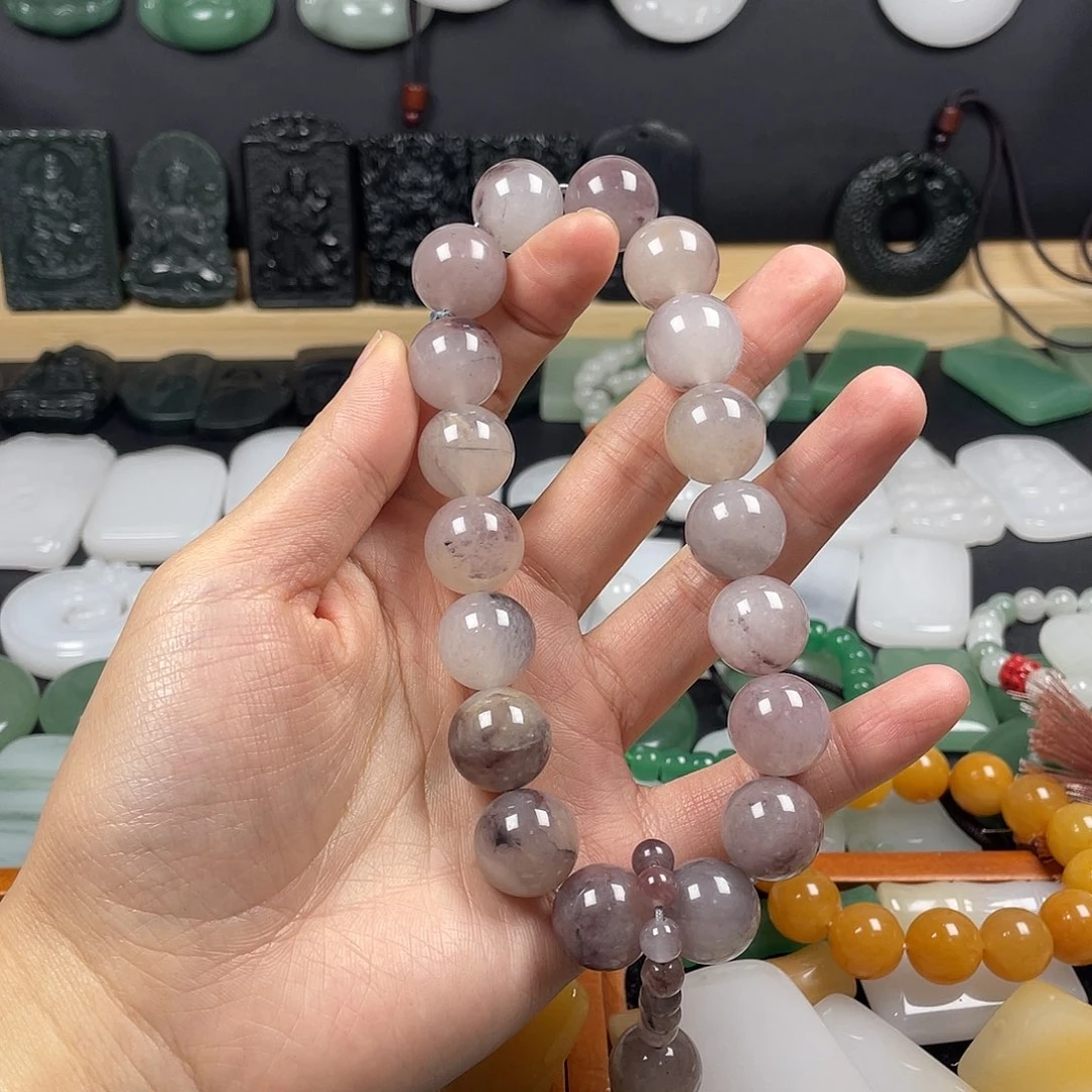 咬***蛇石英质玉（金丝玉）未镶嵌颈饰