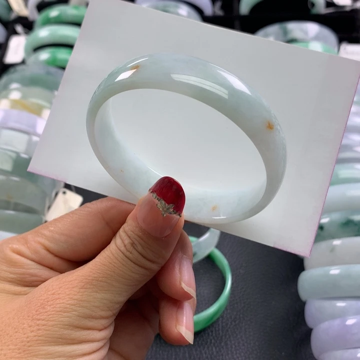 翡翠未镶嵌手镯公主52+