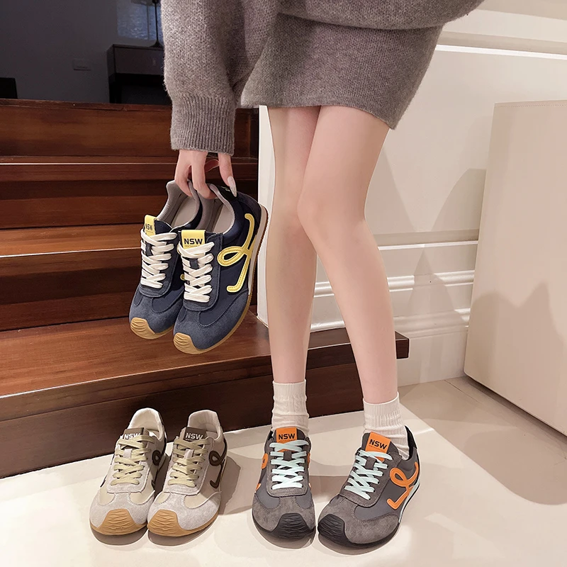 2025秋季新款德训阿甘鞋防滑韩版休闲女鞋百搭系带平底运动单鞋