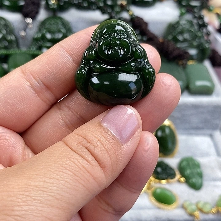 避***港和田玉（碧玉）未镶嵌颈饰30