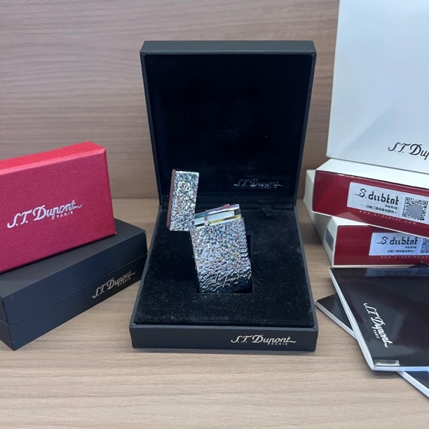 男士智能声控朗声打火机巴黎钉坑创意个性送礼防风高档时尚