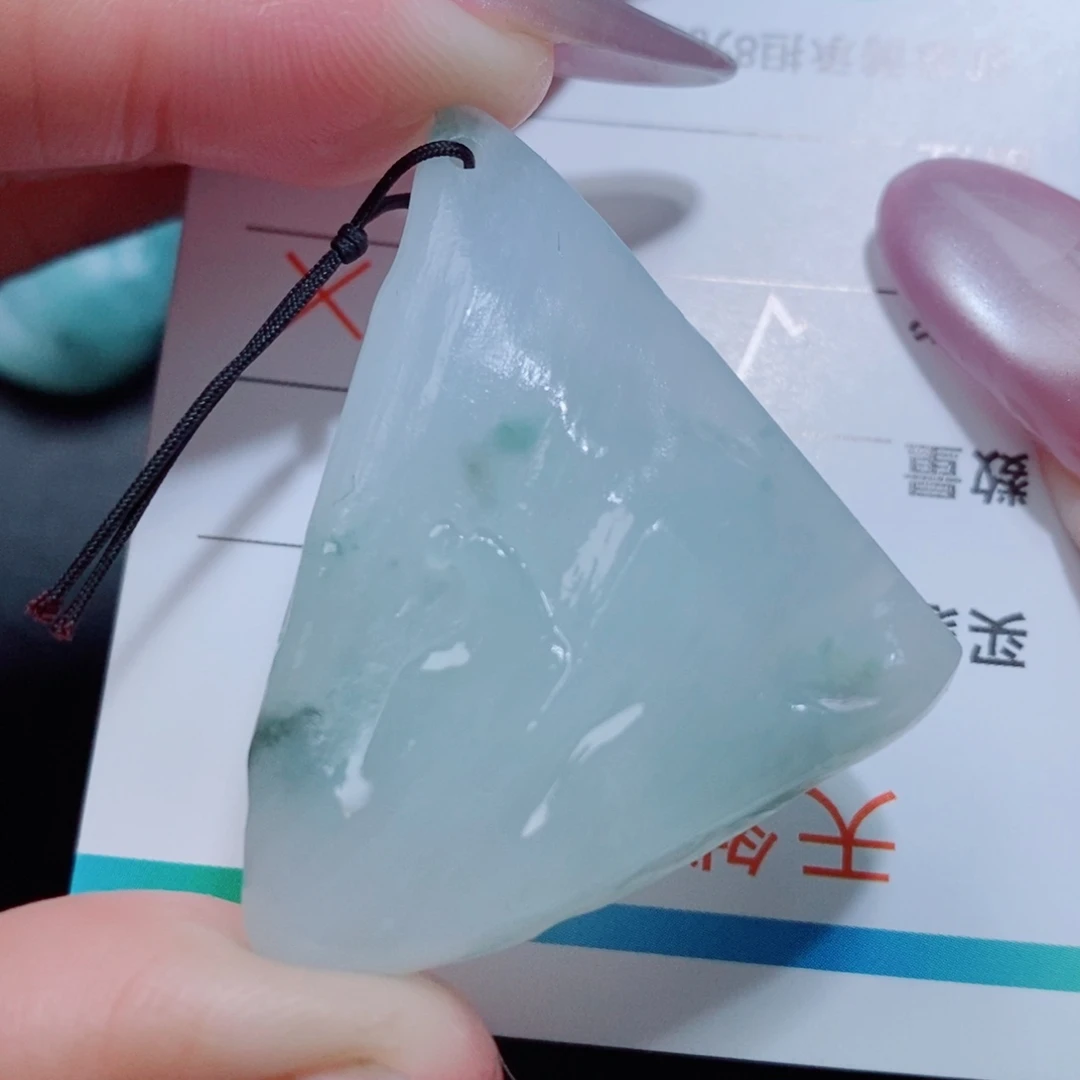 定制翡翠未镶嵌吊坠