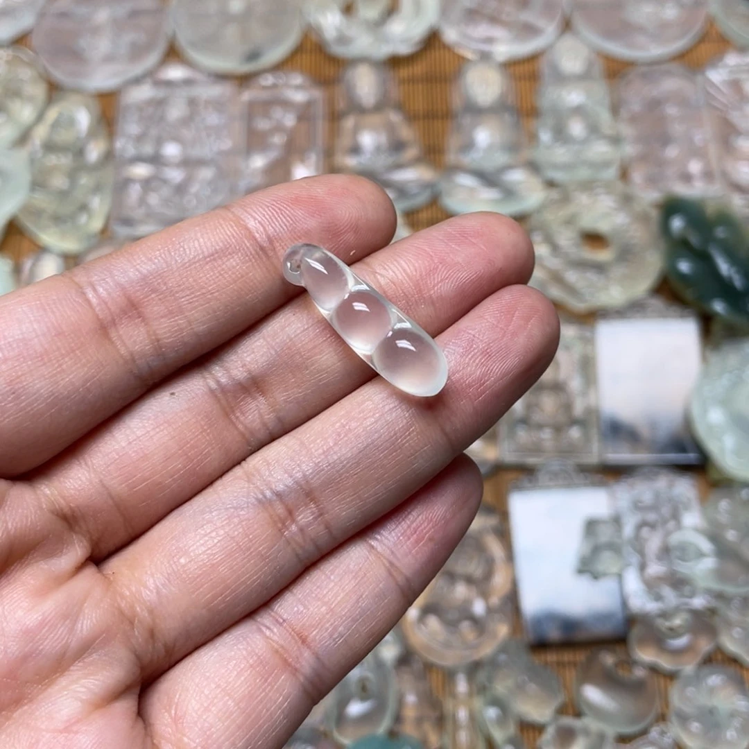 未镶嵌蛇纹石玉颈饰种****子