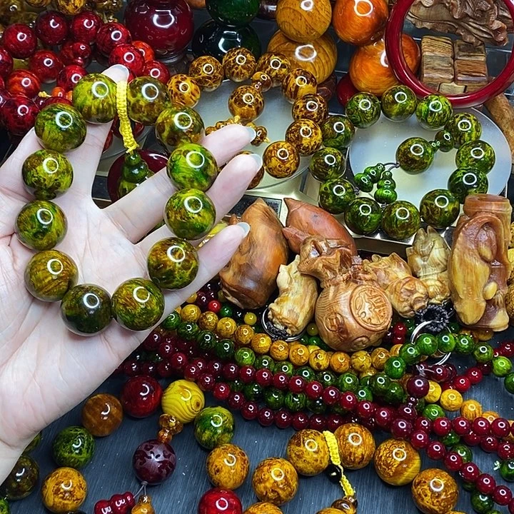 松木琥珀木文玩手串