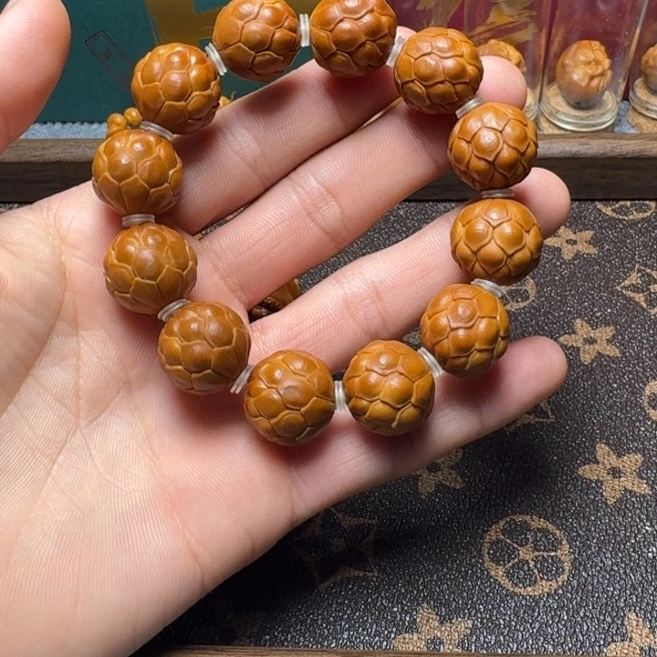 手串/手链橄榄核莲花