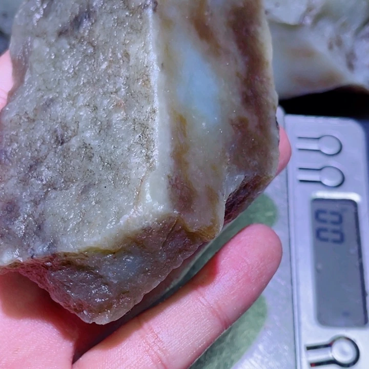 和田玉（糖玉）未镶嵌珠宝半成品