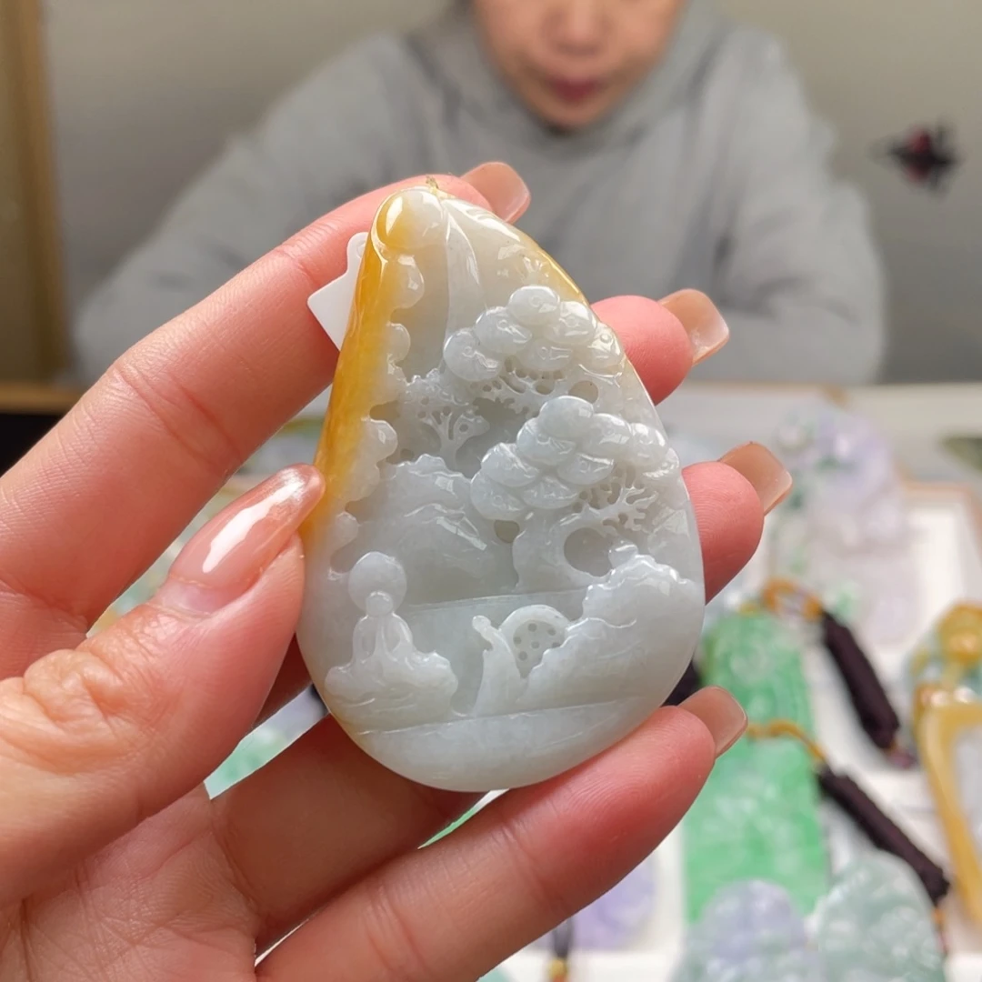 翡翠吊坠(不含链)未镶嵌