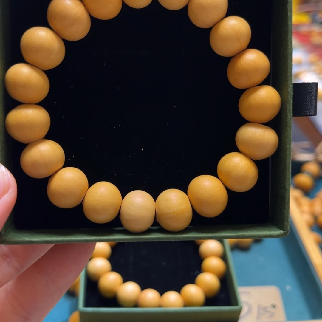 毒*子毒蝎子的1.3稍扁水滴一条