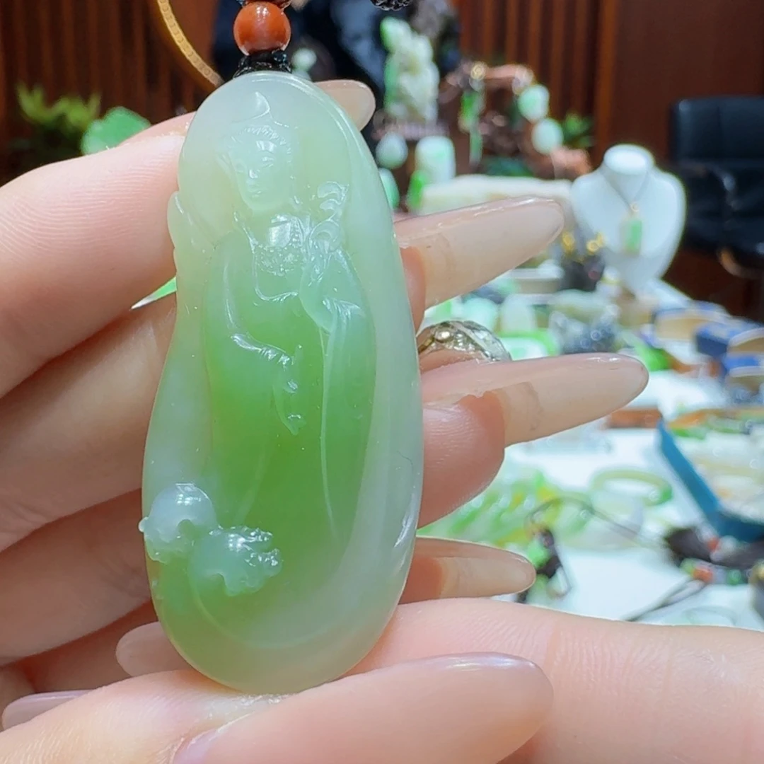 和田玉翠青冰底净瓶观音未镶嵌