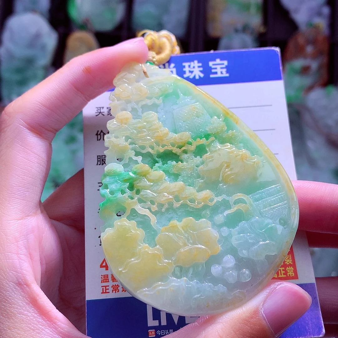 颈饰未镶嵌翡翠天然