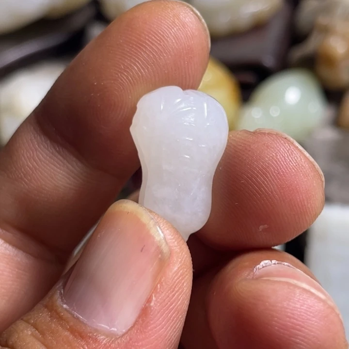 和田玉未镶嵌吊坠(不含链)大***，