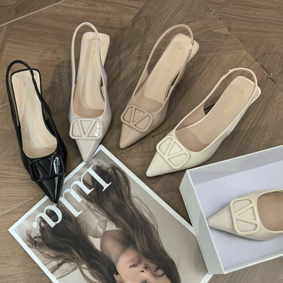 2025法式新款气质小高跟鞋仙女性感漆皮尖头鞋细跟凉鞋浅口单鞋