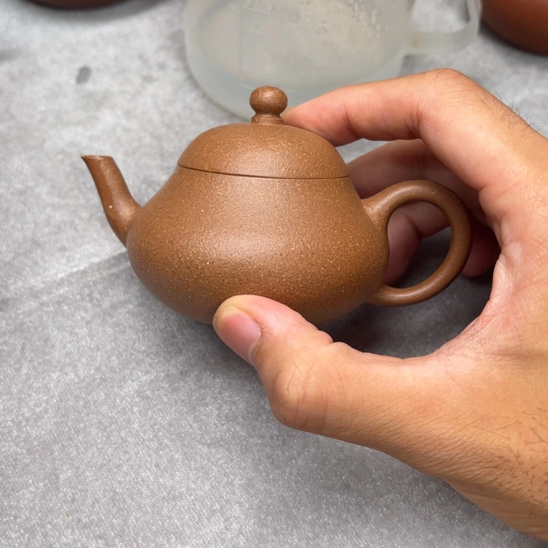 茶壶紫砂降坡段梨形110cc