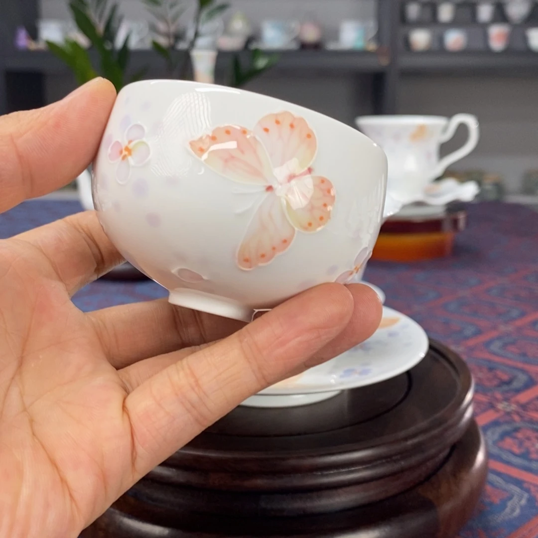 蝶恋花品茗杯手绘釉下高温