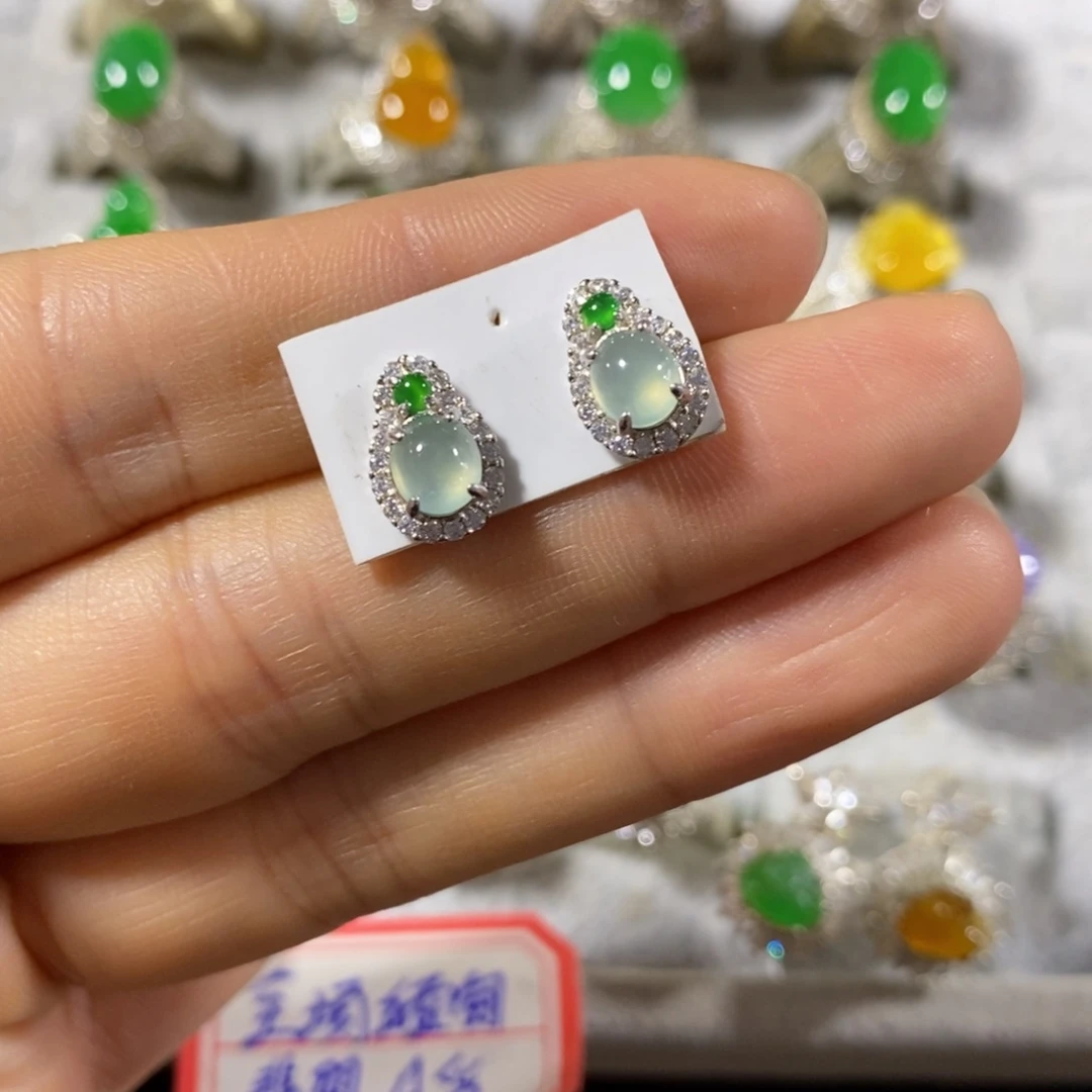 银S925镶嵌翡翠耳饰耳钉
