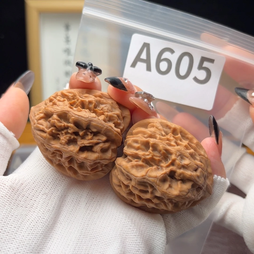 把件文玩核桃44火苗a605