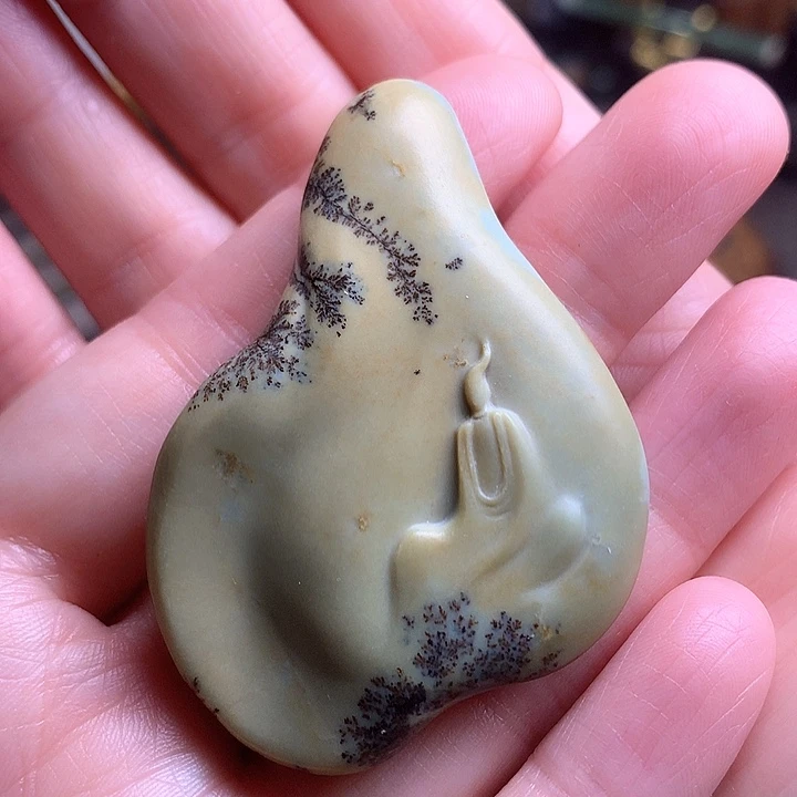 岫岩河磨玉（透闪石质玉）挂件未镶嵌