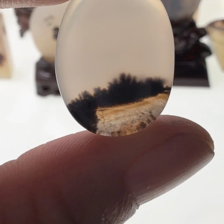 玛瑙/玉髓未镶嵌珠宝半成品