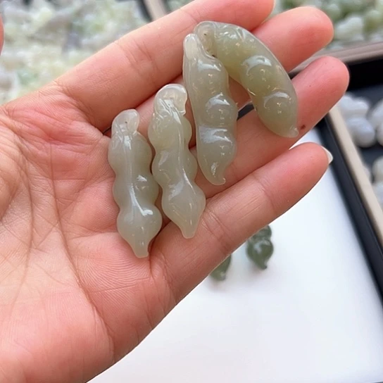 和田玉（糖玉）未镶嵌手链