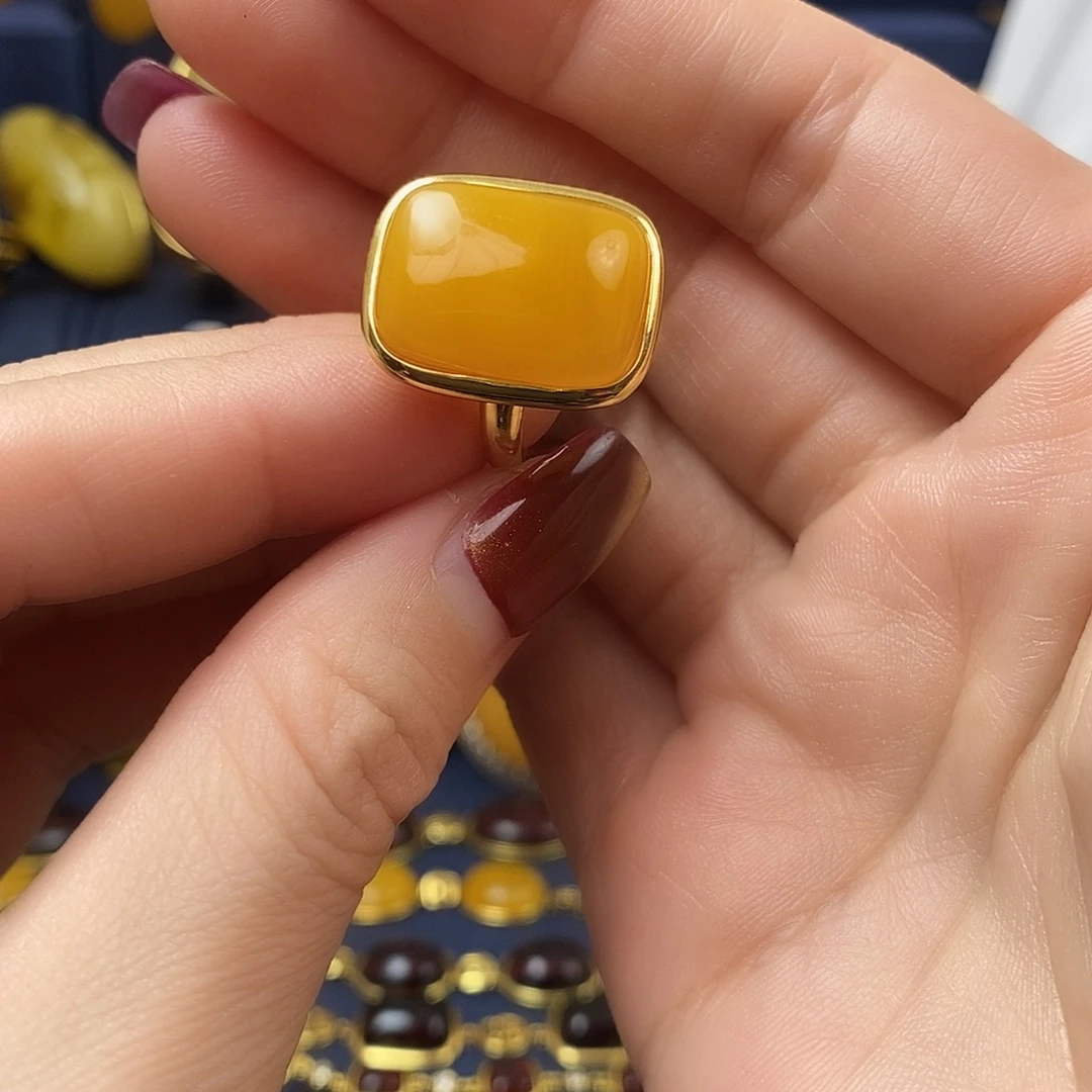 蜜蜡戒指银S925镀金镶嵌