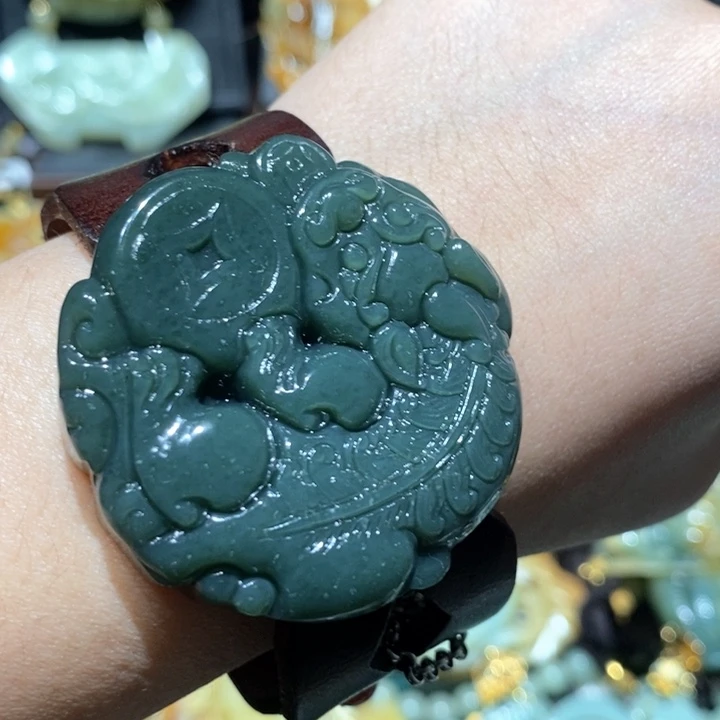 岫玉毛衣链未镶嵌